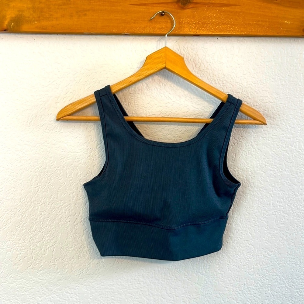 Gaiam Sports Bra Ribbed size small